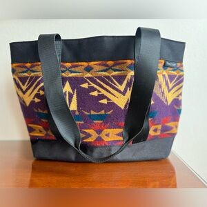 Pendleton Women’s Tote Bag- Great condition!